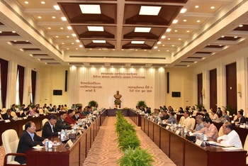 Hội nghị lần thứ 11 Ban Chấp hành T.Ư Đảng NDCM Lào Khóa X diễn ra từ ngày 12 đến 16-10 tại Thủ đô Vientiane. (Nguồn: Pasaxon)
