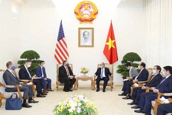 Thủ tướng Chính phủ Nguyễn Xuân Phúc tiếp Ngoại trưởng Hoa Kỳ Michael Pompeo. (Ảnh: Bộ Ngoại giao Việt Nam)