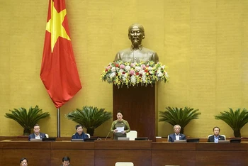 Chủ tịch Quốc hội Nguyễn Thị Kim Ngân kết luận phiên chất vấn và trả lời chất vấn Kỳ họp thứ 10, Quốc hội khoá XIV