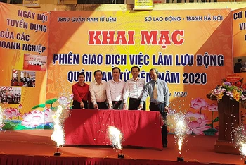 Gần 600 cơ hội việc làm tại Hà Nội