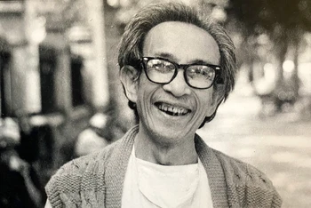 Nhà văn Kim Lân qua góc máy của nhà nhiếp ảnh Nguyễn Đình Toán.