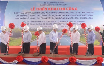 Đồng loạt thi công ba gói thầu thuộc dự án cao tốc Mai Sơn - quốc lộ 45.