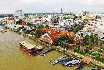 Bến Ninh Kiều, một trong những điểm du lịch thu hút đông du khách tại Cần Thơ.