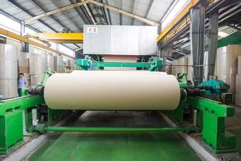 Nhà máy giấy Tân Long là doanh nghiệp tiên phong của Đà Nẵng trong sản xuất sạch hơn.