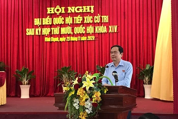 Chủ tịch Ủy ban Trung ương MTTQ Việt Nam phát biểu với cử tri huyện Vĩnh Thạnh. Ảnh: THANH TÂM