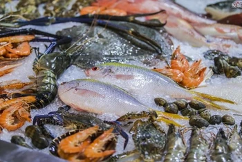 Bắc Kinh ngừng bán lẻ hải sản tại chợ đầu mối