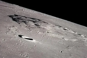 Đồng bằng Mons Rümker thuộc khu vực Oceanus Procellarum của mặt trăng. Ảnh: NASA.