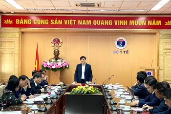 Bộ trưởng Y tế Nguyễn Thanh Long chủ trì cuộc họp.