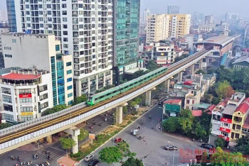 Ngày đầu tiên chạy thử tàu đường sắt Cát Linh – Hà Đông