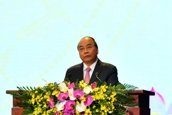 Thủ tướng Nguyễn Xuân Phúc phát biểu ý kiến chỉ đạo đại hội.