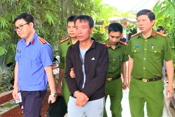 Cơ quan cảnh sát điều tra Công an tỉnh Đắk Lắk bắt giữ đối tượng Đỗ Viết Dương.
