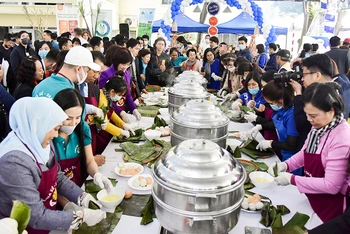 Liên hoan ẩm thực quốc tế trong khuôn khổ Năm Chủ tịch ASEAN 2020 của Việt Nam.