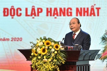Thủ tướng Nguyễn Xuân Phúc phát biểu tại buổi lễ. (Ảnh: QUANG HIẾU)