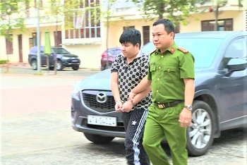 Đối tượng Võ Hoài Thiện được di lý về Công an TP Buôn Ma Thuột để tiếp tục điều tra, xử lý. 