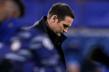 HLV Frank Lampard đang chịu sức ép ngày một lớn sau chuỗi trận tồi tệ của Chelsea. (Nguồn: Getty Images)