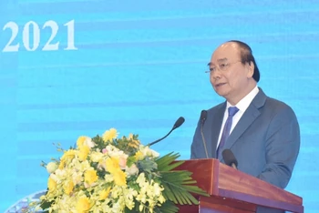 Thủ tướng Nguyễn Xuân Phúc dự và chỉ đạo Hội nghị tổng kết công tác năm 2020 và triển khai nhiệm vụ năm 2021 của ngành Công Thương.