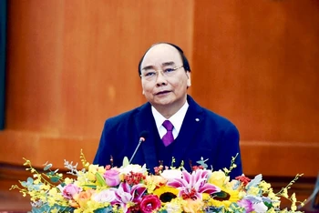 Thủ tướng Nguyễn Xuân Phúc phát biểu tại hội nghị. (Ảnh: TRẦN HẢI)