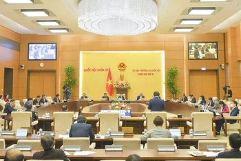 Quang cảnh phiên họp thứ 51 của Ủy ban Thường vụ Quốc hội.