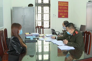 Các trường hợp xuất nhập cảnh trái phép sang Trung Quốc tại cơ quan Công an huyện Tiên Yên.