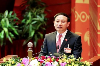 Bí thư Tỉnh ủy Quảng Ninh Nguyễn Xuân Ký phát biểu tham luận.