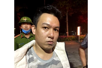 Đối tượng trốn trại giam Nguyễn Trọng Toại bị các lực lượng chức năng bắt giữ khi đang lẩn trốn trên xe khách di chuyển vào miền nam.