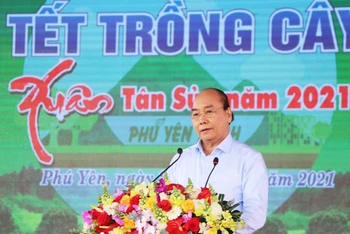 Thủ tướng phát biểu tại lễ phát động Tết trồng cây. 