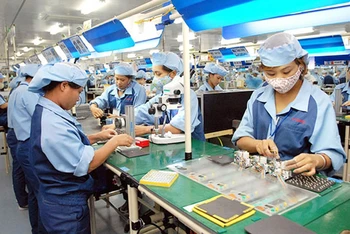 Hưng Yên xét nghiệm cho hơn 19 nghìn người làm việc tại doanh nghiệp