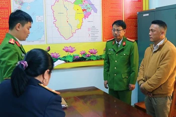 Khởi tố trạm trưởng Trạm quản lý bảo vệ rừng Trường Sơn tại Quảng Bình