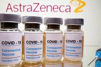 Chưa có bằng chứng về phản ứng nghiêm trọng sau khi tiêm vaccine phòng Covid-19