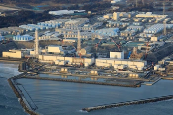 Toàn cảnh nhà máy điện hạt nhân Fukushima Daiichi tại tỉnh Fukushima, Nhật Bản, ngày 14-2-2021. (Ảnh: AP)