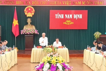 Phó Chủ tịch Quốc hội Uông Chu Lưu phát biểu ý kiến tại buổi làm việc.