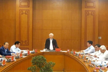 Tổng Bí thư, Chủ tịch nước Nguyễn Phú Trọng, Trưởng Ban Chỉ đạo chủ trì, kết luận cuộc họp.