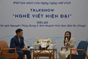 Tác giả Nguyễn Thùy Dung giới thiệu cuốn sách “Chữ xưa còn một chút này”.
