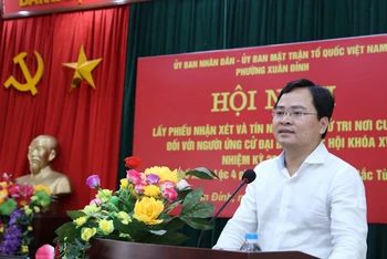 Đồng chí Nguyễn Anh Tuấn phát biểu ý kiến tại Hội nghị.