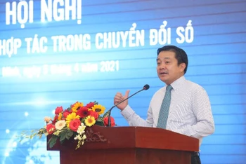 Quyền Tổng Giám đốc VNPT Huỳnh Quang Liêm phát biểu tại Hội nghị.