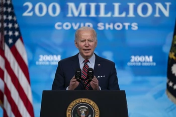 Tổng thống Biden có bài phát biểu tại Nhà trắng, ngày 21-4. (Ảnh: AP)