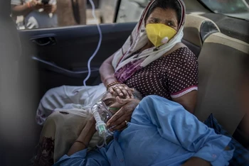 Ấn Độ trong "cơn khủng hoảng oxy y tế"