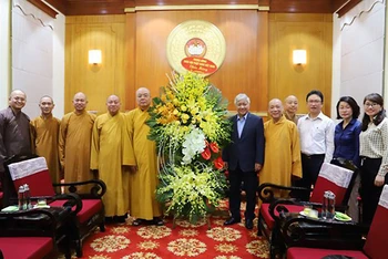 Chúc mừng đồng bào Phật giáo cả nước nhân dịp Đại lễ Phật đản năm 2021-Phật lịch 2565