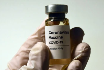 Pháp đang tăng tốc tiêm chủng vaccine Covid-19. (Ảnh: Usinenouvelle) 