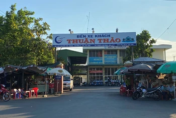 Bến xe Thuận Thảo, thành phố Tuy Hòa, Phú Yên ngày thường có hàng chục lượt xe đi về từ thành phố Hồ Chí Minh. 
