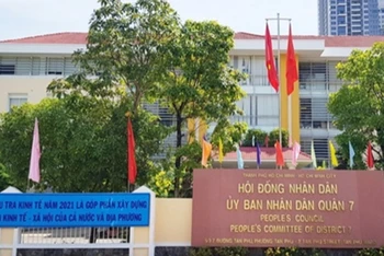 TP Hồ Chí Minh ghi nhận 51 F1 của nhân viên UBND quận 7 nghi nhiễm Covid-19