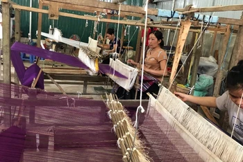 Dự án góp phần phát huy và bảo tồn nghề dệt thủ công truyền thống của đồng bào dân tộc thiểu số tại làng nghề dệt truyền thống, cũng như tạo cơ hội việc làm cho phụ nữ vùng cao.