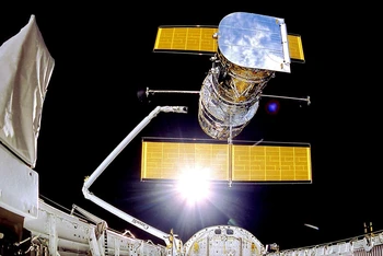 Kính viễn vọng không gian Hubble. Ảnh: NASA.