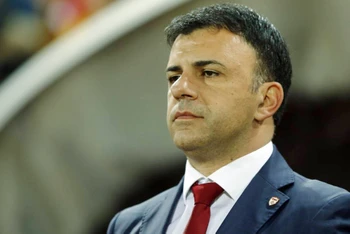 Huấn luyện viên đội tuyển Bắc Macedonia, Igor Angelovski. (Ảnh: Goal)