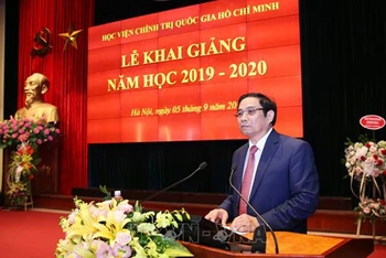 Đồng chí Phạm Minh Chính phát biểu tại Lễ khai giảng năm học mới 2019- 2020 của Học viện Chính trị quốc gia Hồ Chí Minh. Ảnh: TTXVN