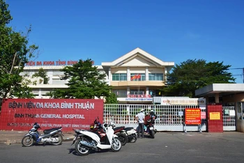 Bệnh viện đa khoa tỉnh Bình Thuận phong tỏa từ 0 giờ ngày 24-6, sau khi phát hiện ca nhiễm Covid-19 làm việc tại Khoa sản.