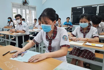 Học sinh TP Hồ Chí Minh tham gia Kỳ thi tốt nghiệp THPT năm 2020.