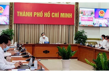 Đồng chí Nguyễn Văn Nên, Ủy viên Bộ Chính trị, Bí thư Thành uỷ TP Hồ Chí Minh phát biểu tại cuộc họp.