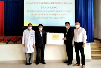 Ngành y tế tỉnh Lâm Đồng tiếp nhận 50.350 test xét nghiệm nhanh kháng nguyên SARS-CoV-2.