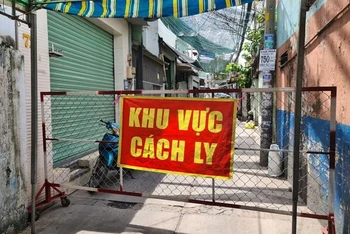 Cách ly y tế ba phường thuộc quận 7, TP Hồ Chí Minh